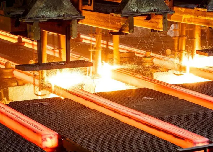 Manufacturing is the vanguard of the resumption of production